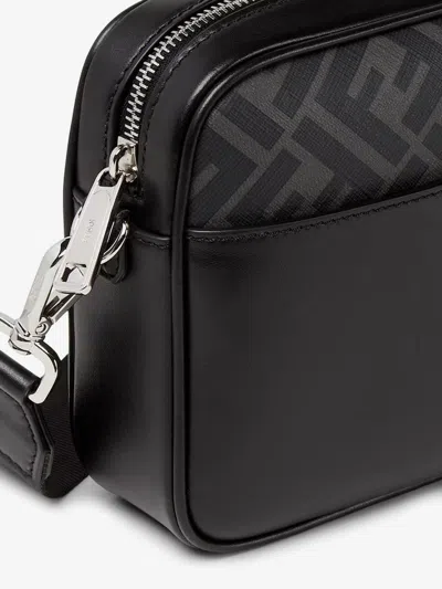 Fendi Adjustable Detachable Shoulder Strap Camera Case In Black