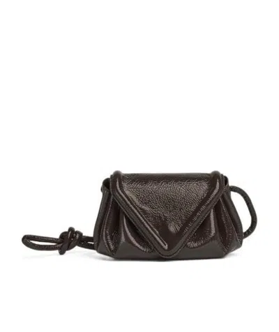 Bottega Veneta Beak Crossbody Bag In Brown