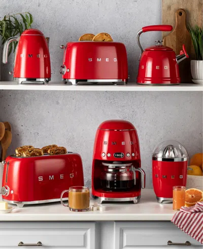 Smeg Retro-style Electric Citrus Juicer In Red