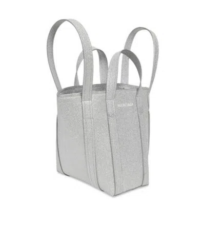 Balenciaga Borsa Tote A Tracolla Everyday Xs North-south In Tessuto Scintillante Da Donna In Argento In Gray