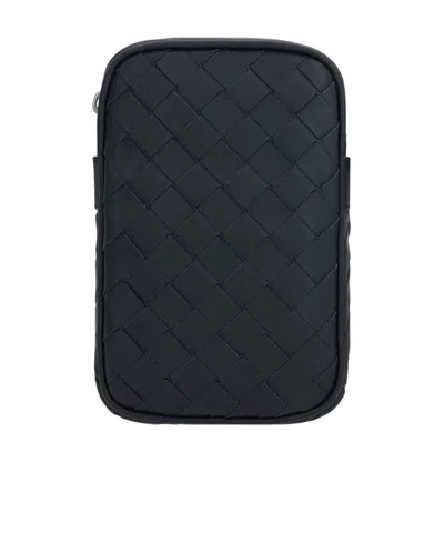 Bottega Veneta Logo Zipper Shoulder Bag In Black