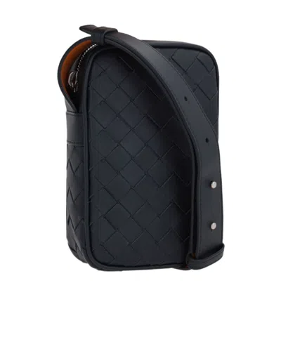 Bottega Veneta Logo Zipper Shoulder Bag In Black