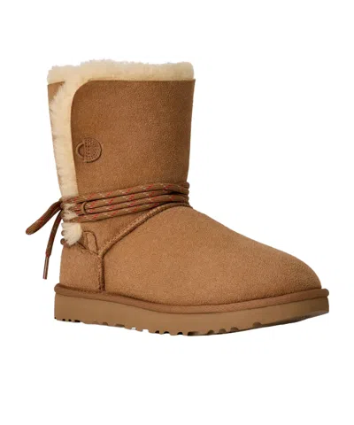 Ugg Ankle Boot With Lace Detail And Rubber Sole In Brown
