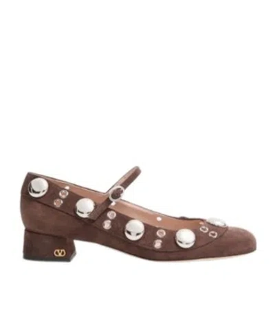 Valentino Stylish Block Heel Round Toe Pumps In Brown