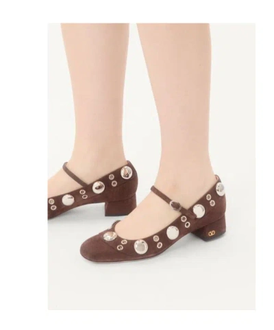 Valentino Stylish Block Heel Round Toe Pumps In Brown