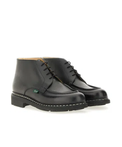 Paraboot Round Toe Boots With Rubber Sole And Stitching In Black