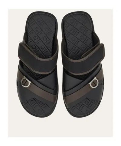 Ferragamo Cross-strap Sandals In Black