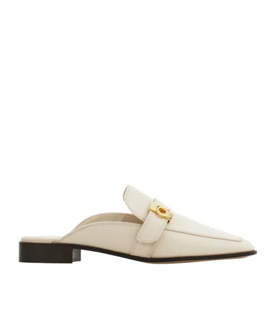Ferragamo Hug Buckle Leather Mule In White