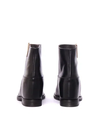 Via Roma 15 Black Leather Ankle Boot With Golden "v" Detail In Black