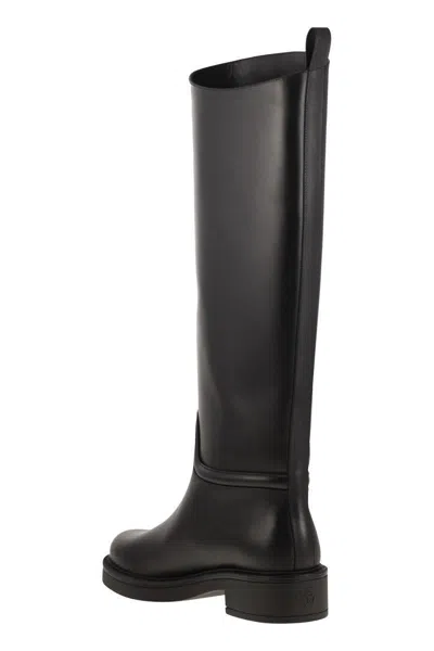 Stuart Weitzman Stylish Knee-high Leather Block Heel Boots In Black