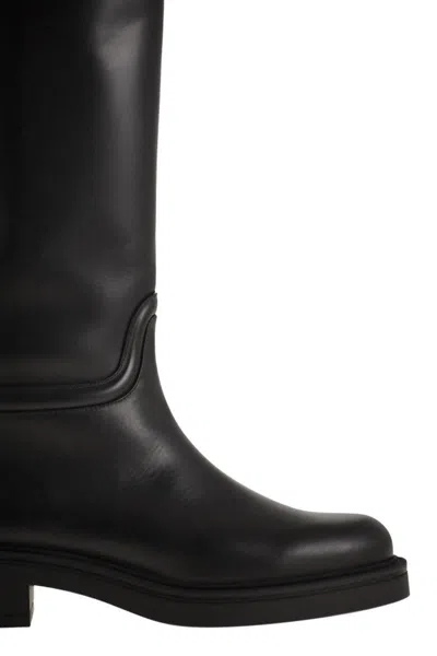 Stuart Weitzman Stylish Knee-high Leather Block Heel Boots In Black