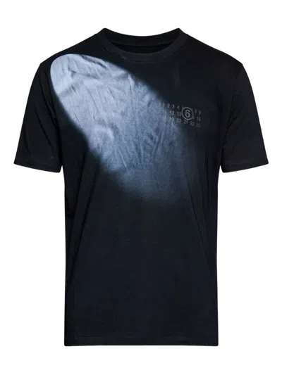 Mm6 Maison Margiela Mm6 By Maison Margiela Gradient Effect Black T-shirt With Subtle Graphic Print In Blue