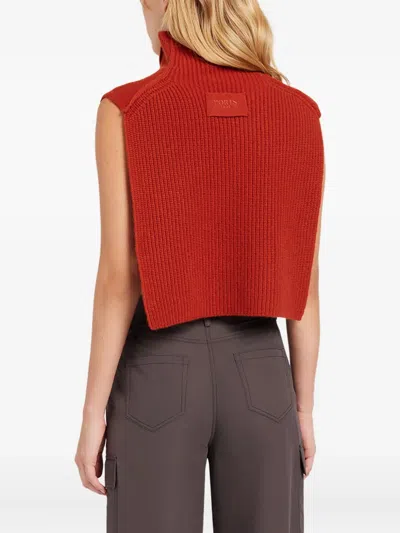 高领斗篷式毛衣