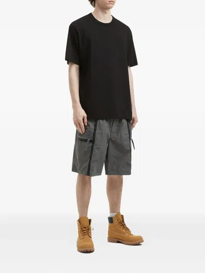 Alpha Industries Logo-tape Cargo-pockets Shorts In Green