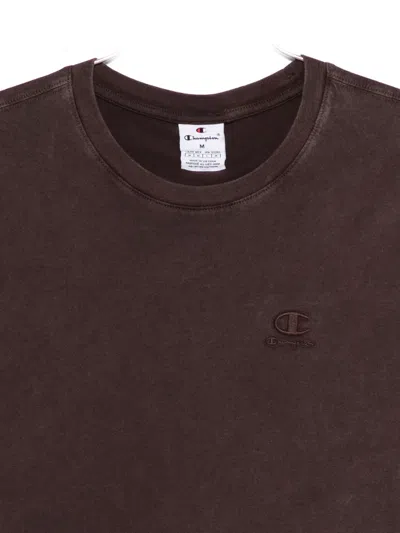Champion Logo-embroidered T-shirt In Burgundy