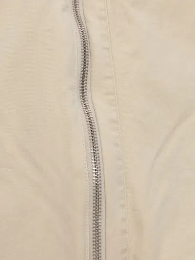 蓬松正面拉链夹克