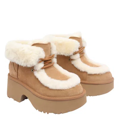 Ugg Esmee Beige Ankle Boots With Fur Detailing And Platform In Suede Woman In Nude