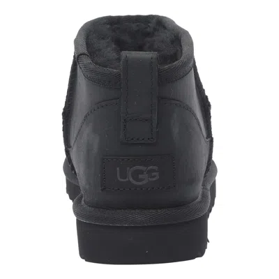 Ugg Classic Ultra Mini Black Ankle Boots With Shearling Lining In Leather Woman In Black