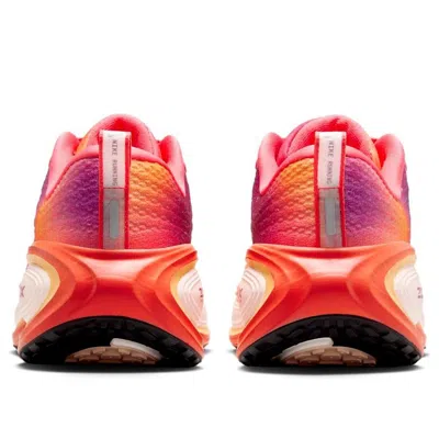 Nike Vomero Plus Se Sneakers In Pink