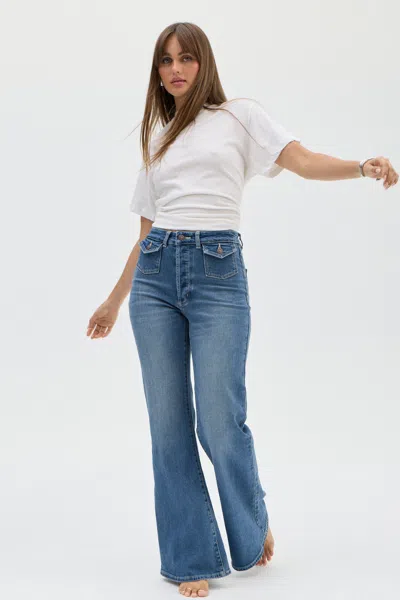 Rolla's Eastcoast Flare