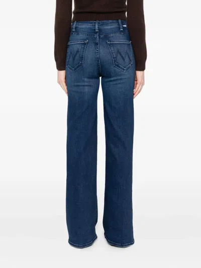 Mother The Mid Rise Mavin Sneak Blue Jeans With Belt Loops And Logo Embroidery On The Rear In Denim Woman