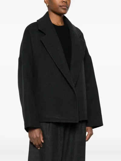 Dušan Notched-lapel Jacket In Black