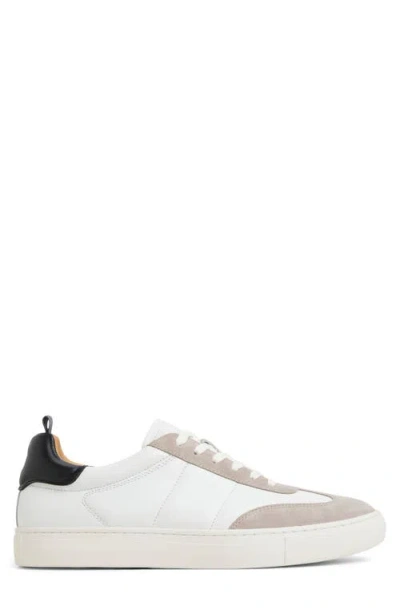 Brooks Brothers Emmerson Sneaker In Neutral