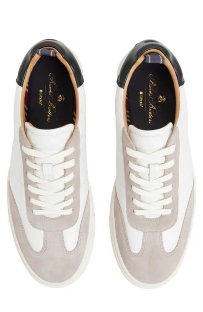 Brooks Brothers Emmerson Sneaker In Neutral