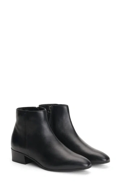 Aquatalia Fuoco Icon Leather Ankle Boots In Black