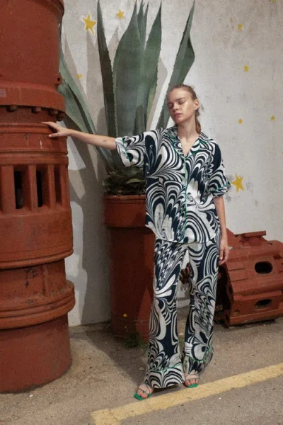 Untitled In Motion Untitled In Multi