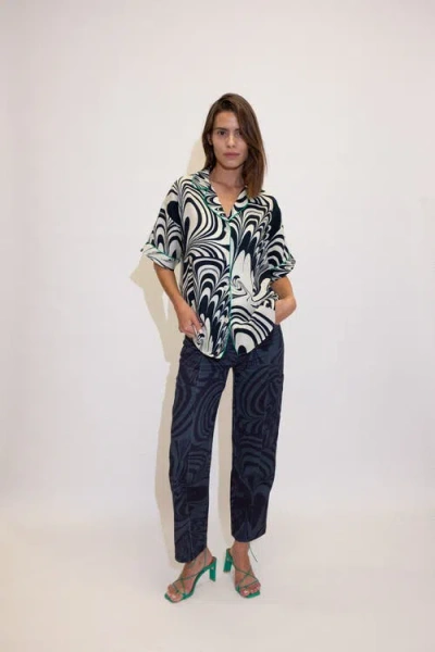 Untitled In Motion Untitled In Multi