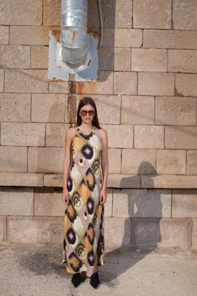 Untitled In Motion Untitled In Multi