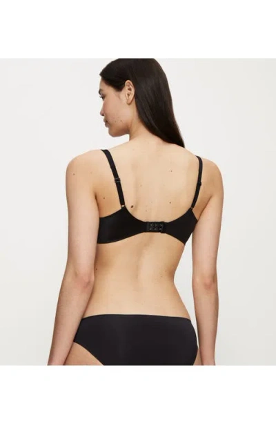 Triumph Body Makeup Soft Touch Wired Padded Bra In Black