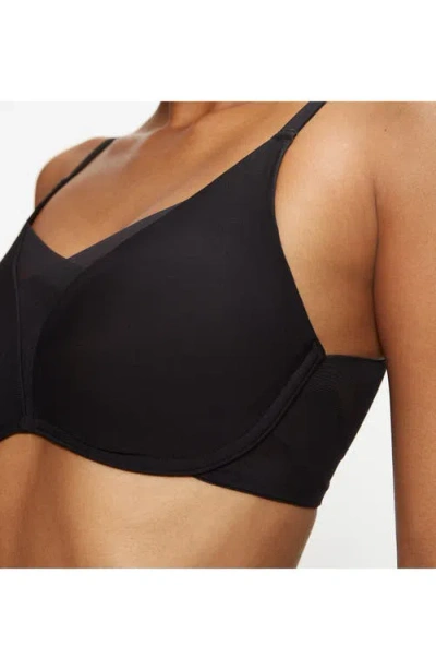 Triumph Shape Smart Wireless Bra In Black