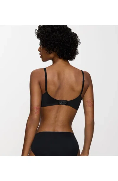 Triumph Body Makeup Soft Touch Wireless Padded Bra In Black