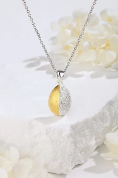 Classicharms Frosted And Matted Texture Two Tone Pendant Necklace In Metallic