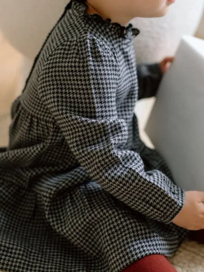 Kendi Neela Organic Flannel Ruffle Neckline Long Sleeve Dress In Gray