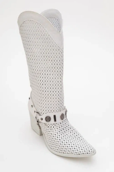 Prologue Shoes Lumen Block Heel Western Boot In White