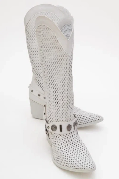 Prologue Shoes Lumen Block Heel Western Boot In White