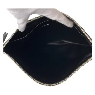 Pre-owned Balenciaga Black Green Leather Clutch Bag ()