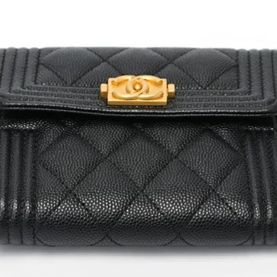 Pre-owned Chanel Black Grained Calfskin Wallet (tri-fold) ()