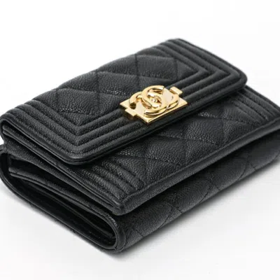 Pre-owned Chanel Black Grained Calfskin Wallet (tri-fold) ()