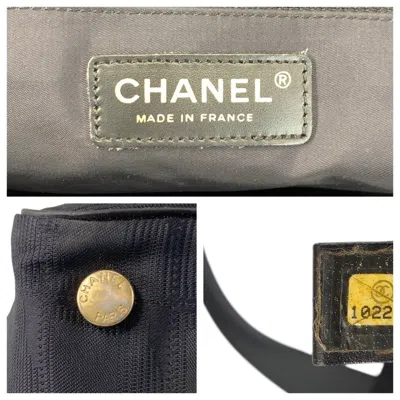 Pre-owned Chanel Black Nylon Leather Shoulder Bag Tote Bag ()