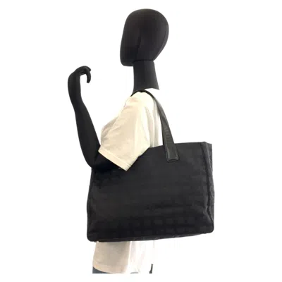 Pre-owned Chanel Black Nylon Leather Shoulder Bag Tote Bag ()