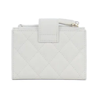 Pre-owned Chanel White Grained Calfskin Coin Purse/coin Case ()