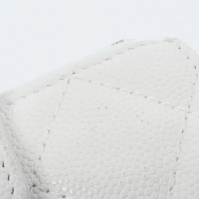 Pre-owned Chanel White Grained Calfskin Coin Purse/coin Case ()