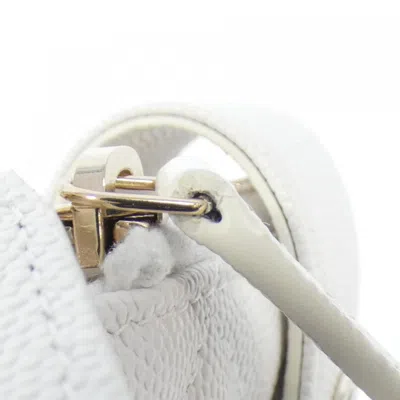 Pre-owned Chanel White Grained Calfskin Coin Purse/coin Case ()
