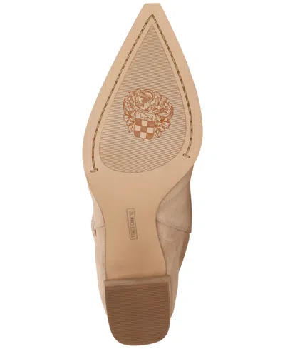 Vince Camuto Lorrys Bootie In Brown