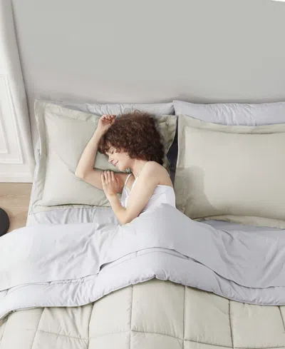 Nestl Luxury Soft Reversible 7-pc. Comforter Set, California King In White