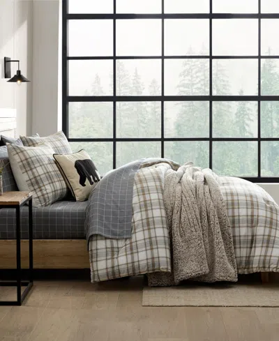 Eddie Bauer Ashland Plaid Cotton Reversible 3-pc. Comforter Set, King In White